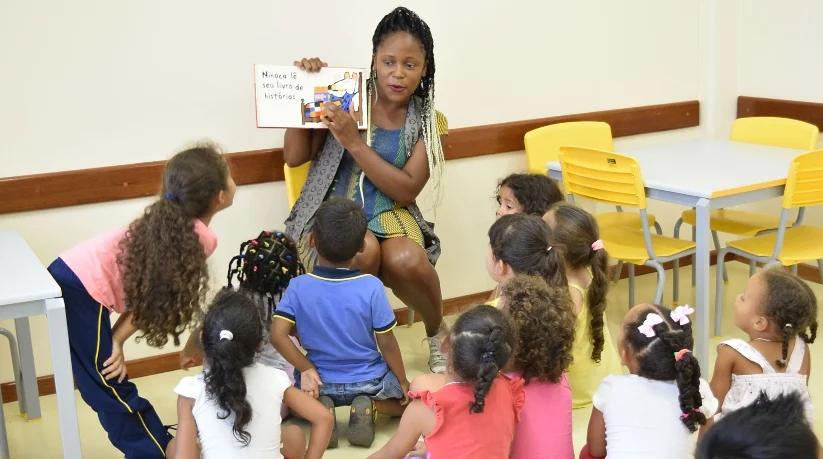 Senado discute reconhecimento de educadores infantis como docentes